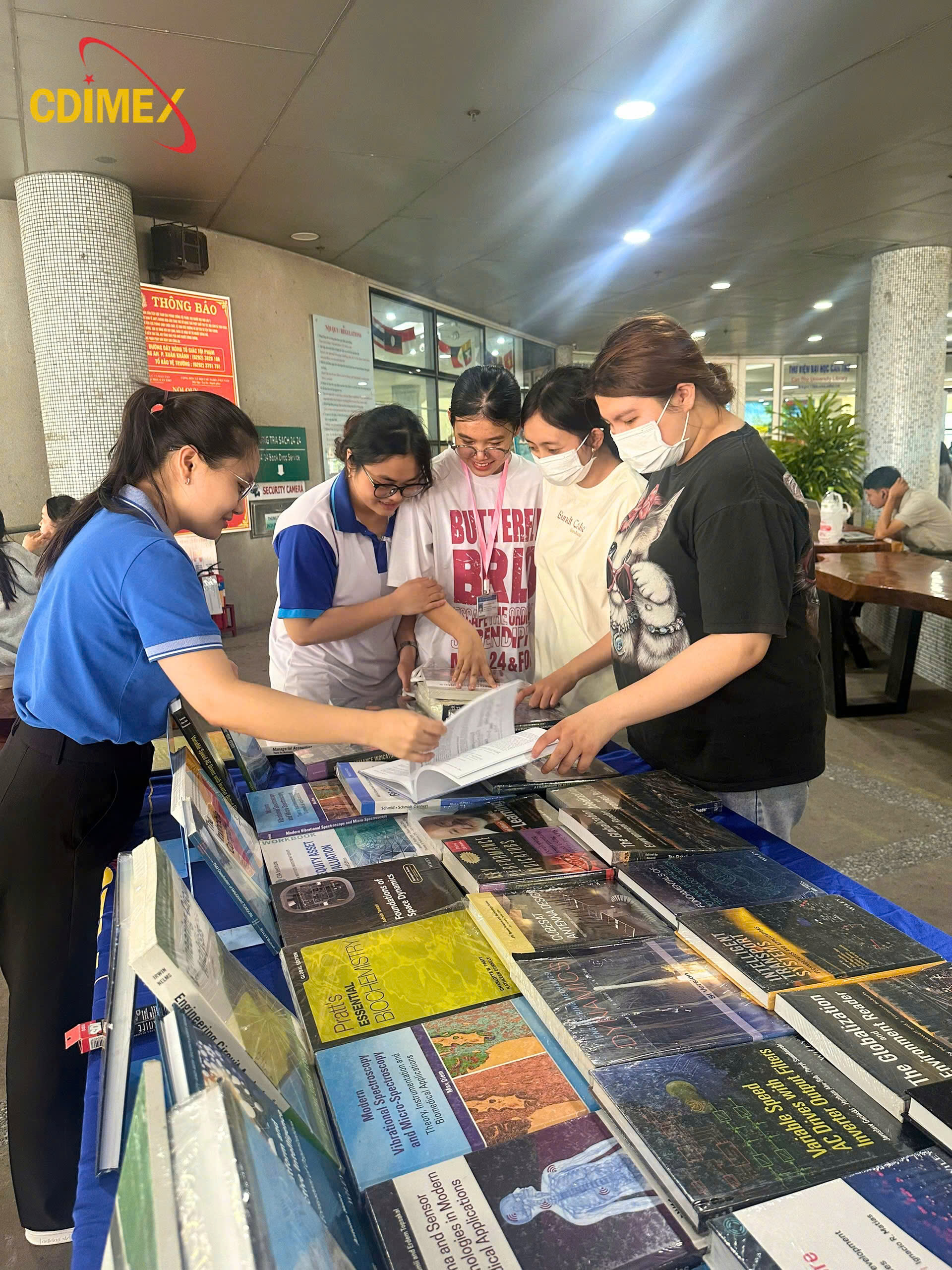 Hội sách Kỷ niệm 60 năm thành lập Đại học Cần Thơ (31/3/1966 – 31/3/2026)